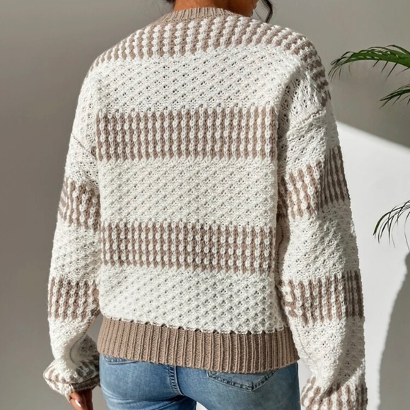 NWOT SHEIN SWEATER/JUMPER CREAM AND TAN - Picture 4 of 9